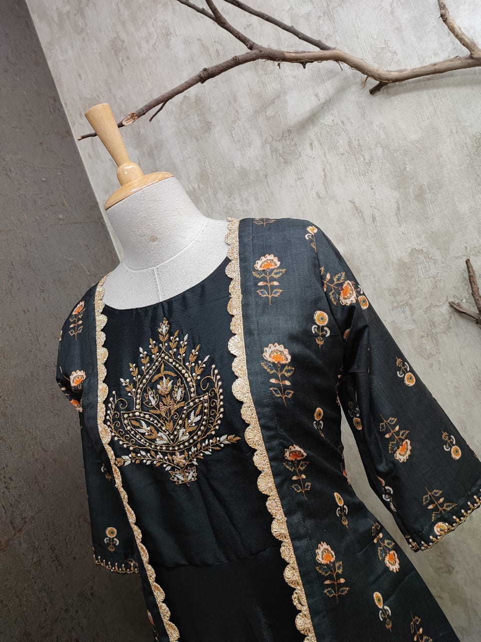 Crape Embroidery Work Gown With Muslin Digital Print Detachable Jacket