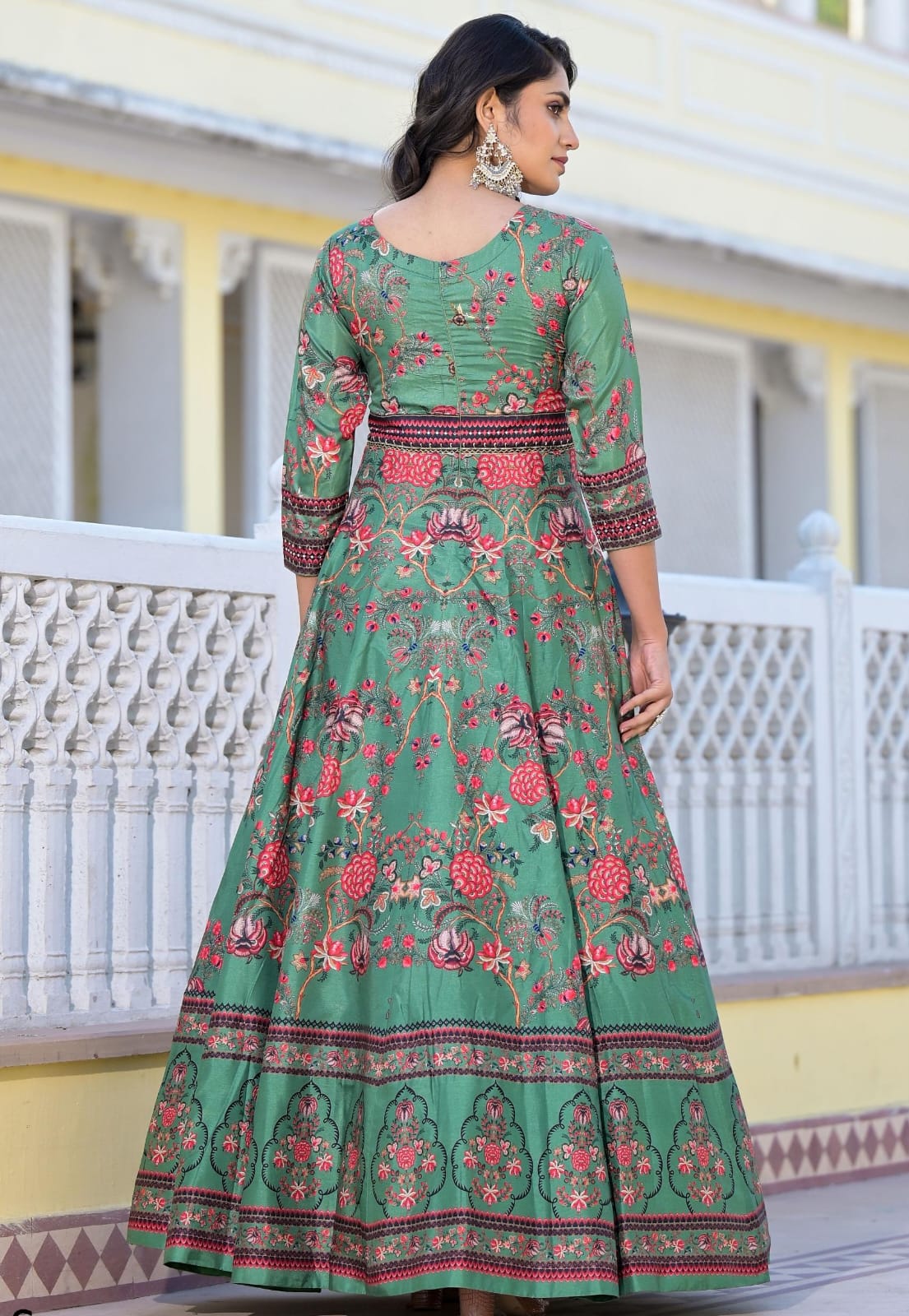 Modern Gowns with Dupatta in UAE – Buy Online at Resham Ethnic